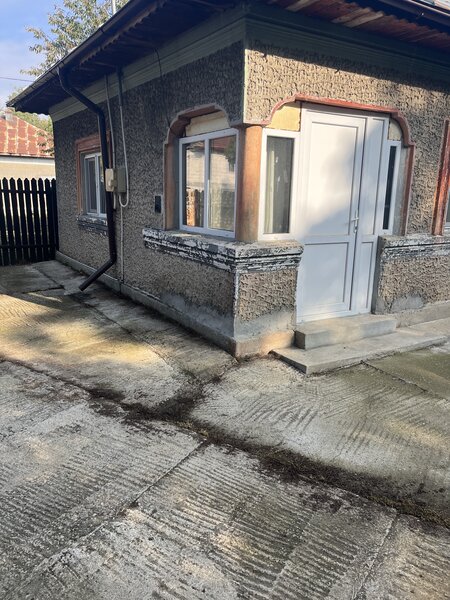 Titu, Dambovita Casa